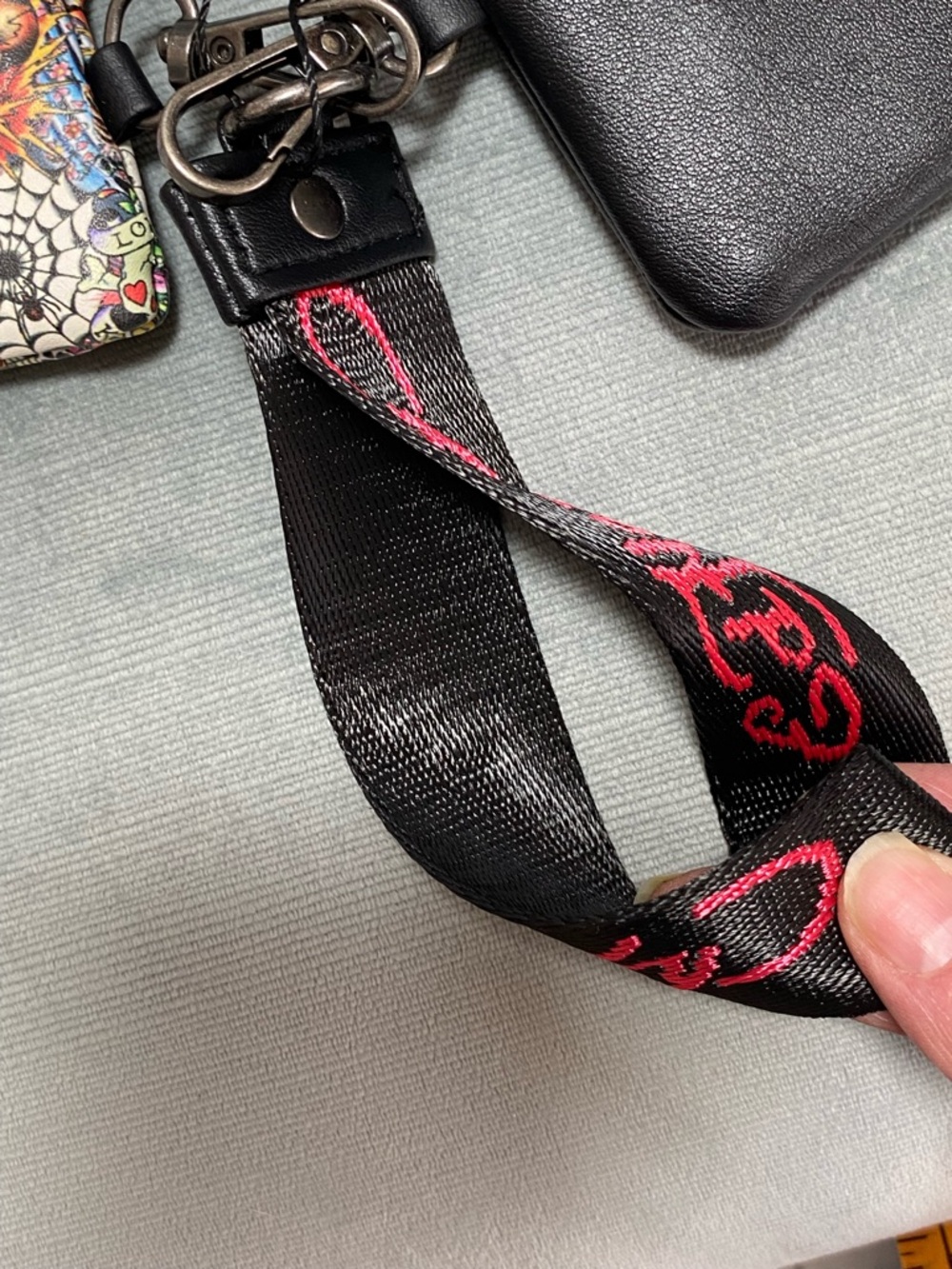 NWT Ed Hardy Black 3 piece Multicolor Tattoo Print Pouch & Wristlet Keychain Set - Picture 12 of 17